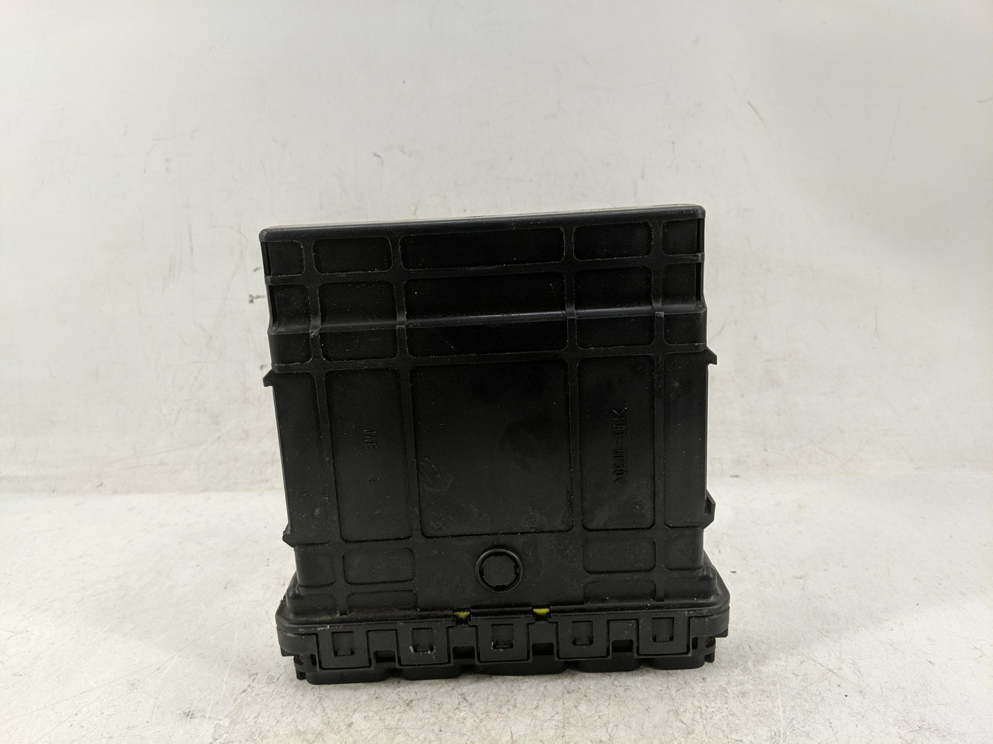 2009 Mitsubishi Galant PCM Engine Control Computer ECU ECM PCU OEM P/N:8631A709 Fits OEM Used Auto Parts - Oemusedautoparts1
