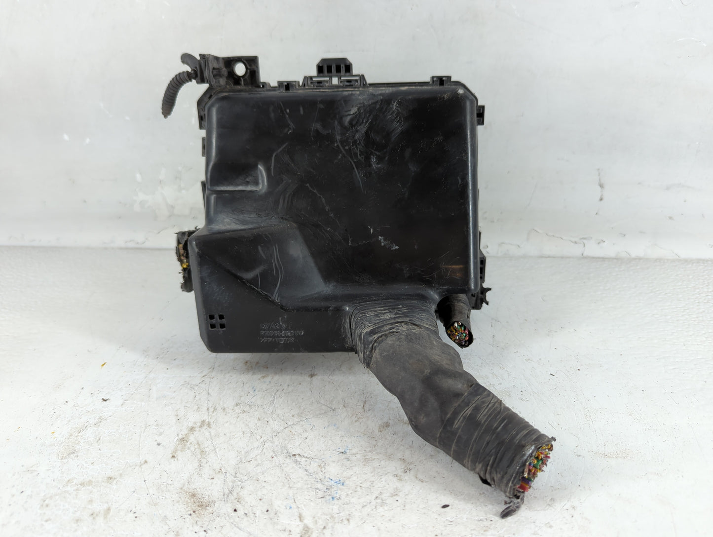 2008-2009 Mitsubishi Lancer Fusebox Fuse Box Panel Relay Module P/N:8565A024 Fits Fits 2008 2009 OEM Used Auto Parts - Oemus