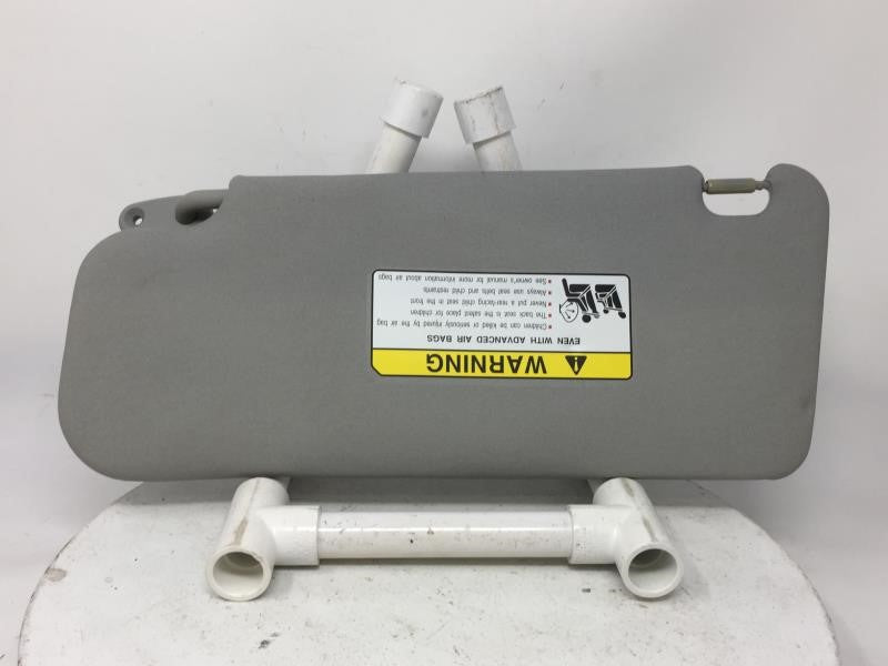 2009 Mitsubishi Outlander Sun Visor Shade Replacement Passenger Right Mirror Fits OEM Used Auto Parts - Oemusedautoparts1.co