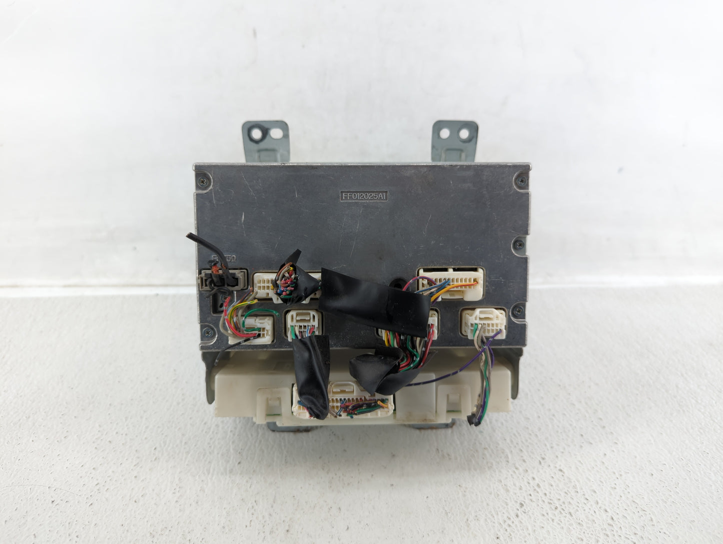2009-2010 Nissan Maxima Am Fm Cd Player Radio Receiver - Oemusedautoparts1.com