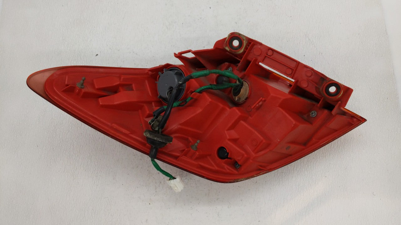 2009-2010 Nissan Murano Tail Light Assembly Passenger Right OEM Fits Fits 2009 2010 OEM Used Auto Parts - Oemusedautoparts1.
