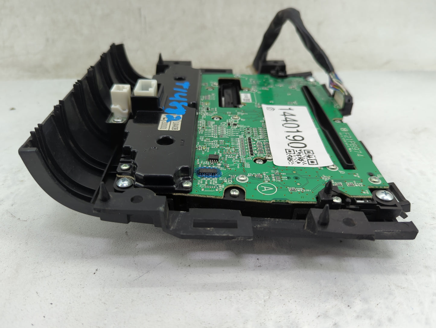 2009 Nissan Murano Climate Control Module Temperature AC/Heater Replacement P/N:F21PB974 1AA0B, 210101 Fits OEM Used Auto Pa