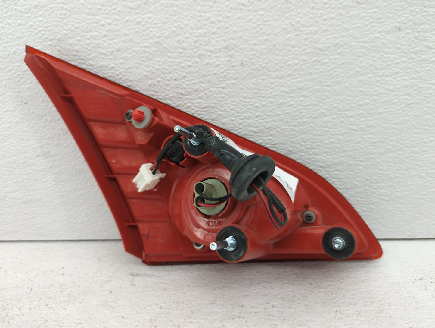 2009-2010 Nissan Murano Tail Light Assembly Passenger Right OEM P/N:E423266 Fits Fits 2009 2010 OEM Used Auto Parts - Oemuse