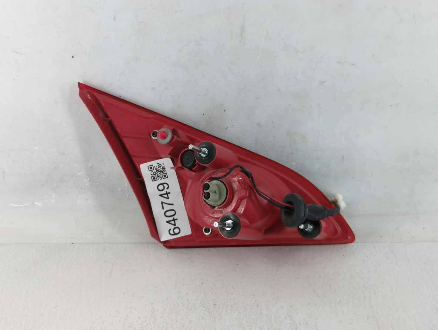 2009-2010 Nissan Murano Tail Light Assembly Passenger Right OEM P/N:E423266 Fits Fits 2009 2010 OEM Used Auto Parts - Oemuse