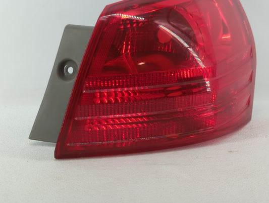 2008-2015 Nissan Rogue Tail Light Assembly Passenger Right OEM Fits Fits 2008 2009 2010 2011 2012 2013 2014 2015 OEM Used Auto Parts