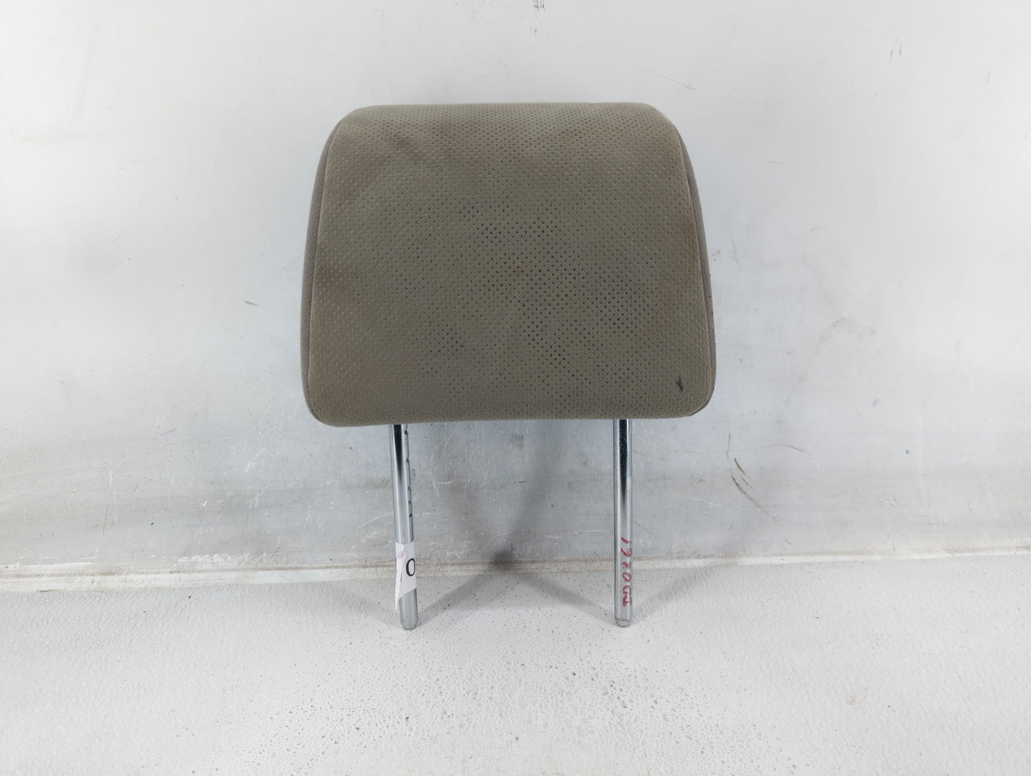 2008-2009 Nissan Rogue Headrest Head Rest Front Driver Passenger Seat - Oemusedautoparts1.com