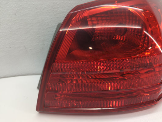 2008-2015 Nissan Rogue Tail Light Assembly Passenger Right OEM Fits Fits 2008 2009 2010 2011 2012 2013 2014 2015 OEM Used Auto Parts