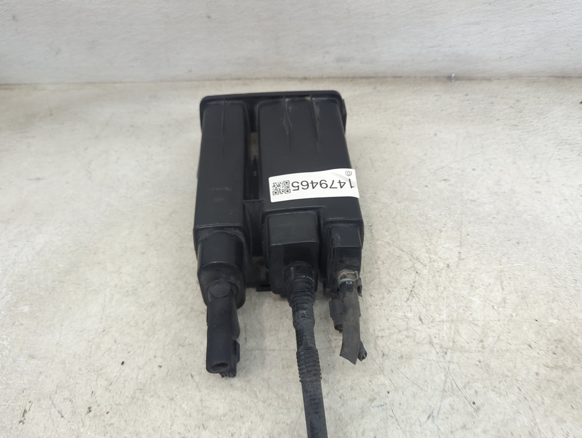 2009 Nissan Sentra Fuel Vapor Charcoal Canister 1479465 - Oemusedautoparts1.com