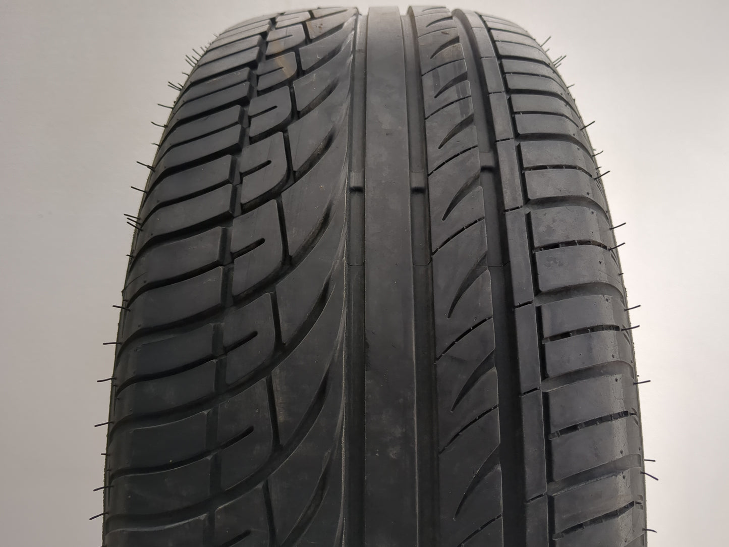 Used Tire 215/55R16 FULLWAY HP108 97W - Tread Depth 7/32 - Oemusedautoparts1.com