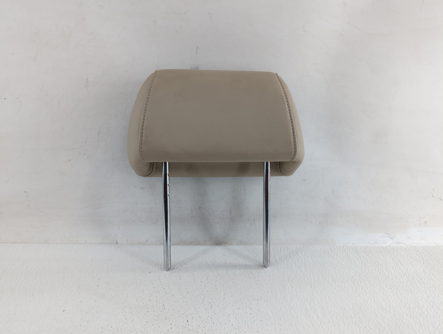 2009 Pontiac G6 Headrest Head Rest Front Driver Passenger Seat Fits OEM Used Auto Parts - Oemusedautoparts1.com