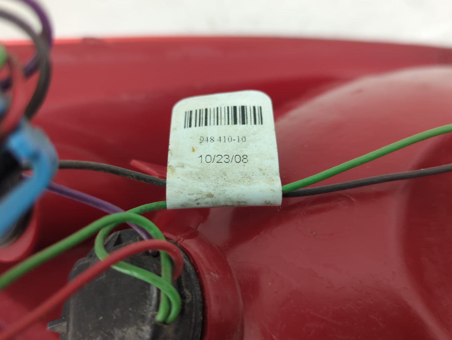 2005-2010 Pontiac G6 Tail Light Assembly Driver Left OEM Fits Fits 2005 2006 2007 2008 2009 2010 OEM Used Auto Parts - Oemus