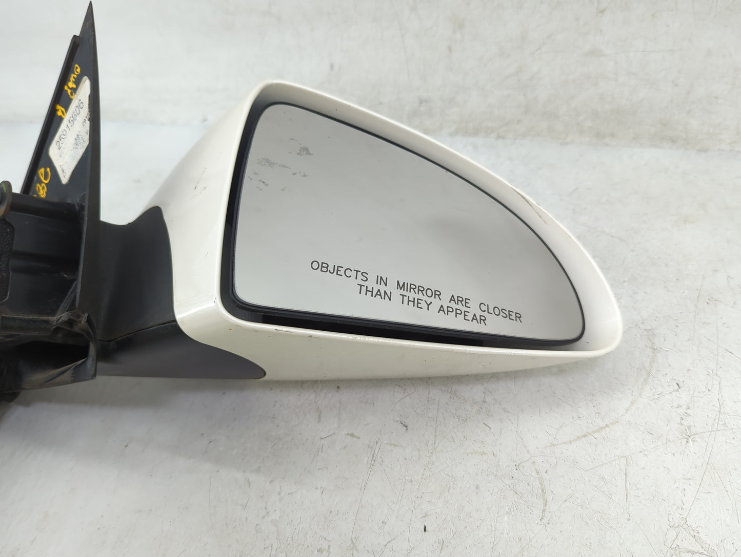 2009 Pontiac G6 Passenger Side View Mirror - Right Door Mirror OEM Used - Oemusedautoparts1.com