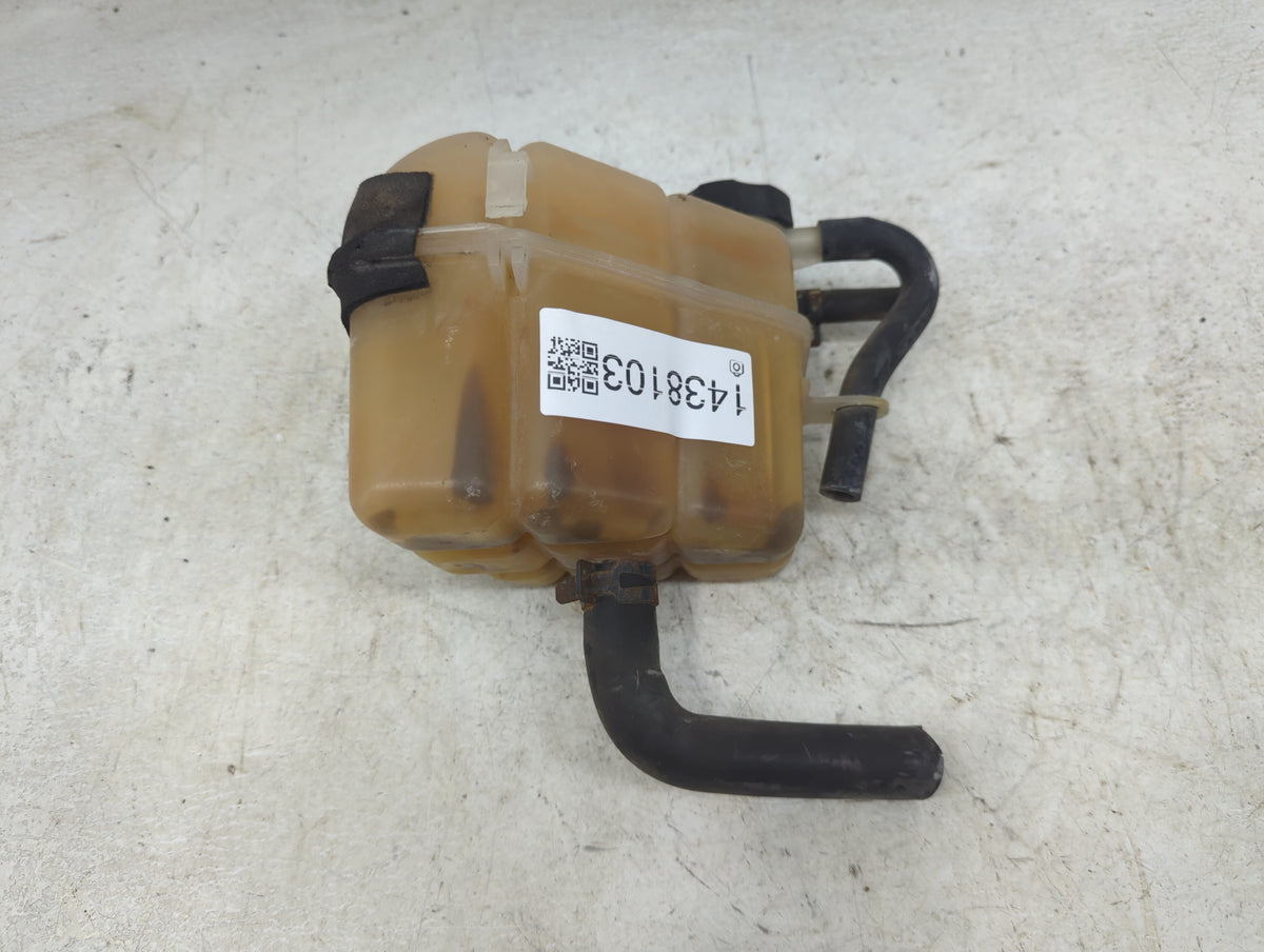 2006 Pontiac Solstice Radiator Coolant Overflow Expansion Tank Bottle - Oemusedautoparts1.com