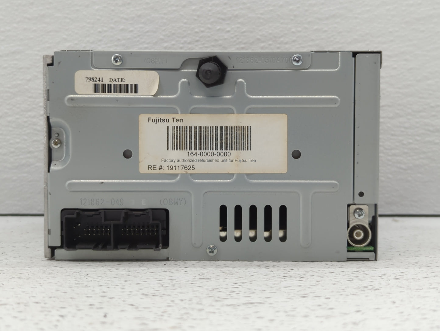 2009-2009 Pontiac Torrent Am Fm Cd Player Radio Receiver - Oemusedautoparts1.com