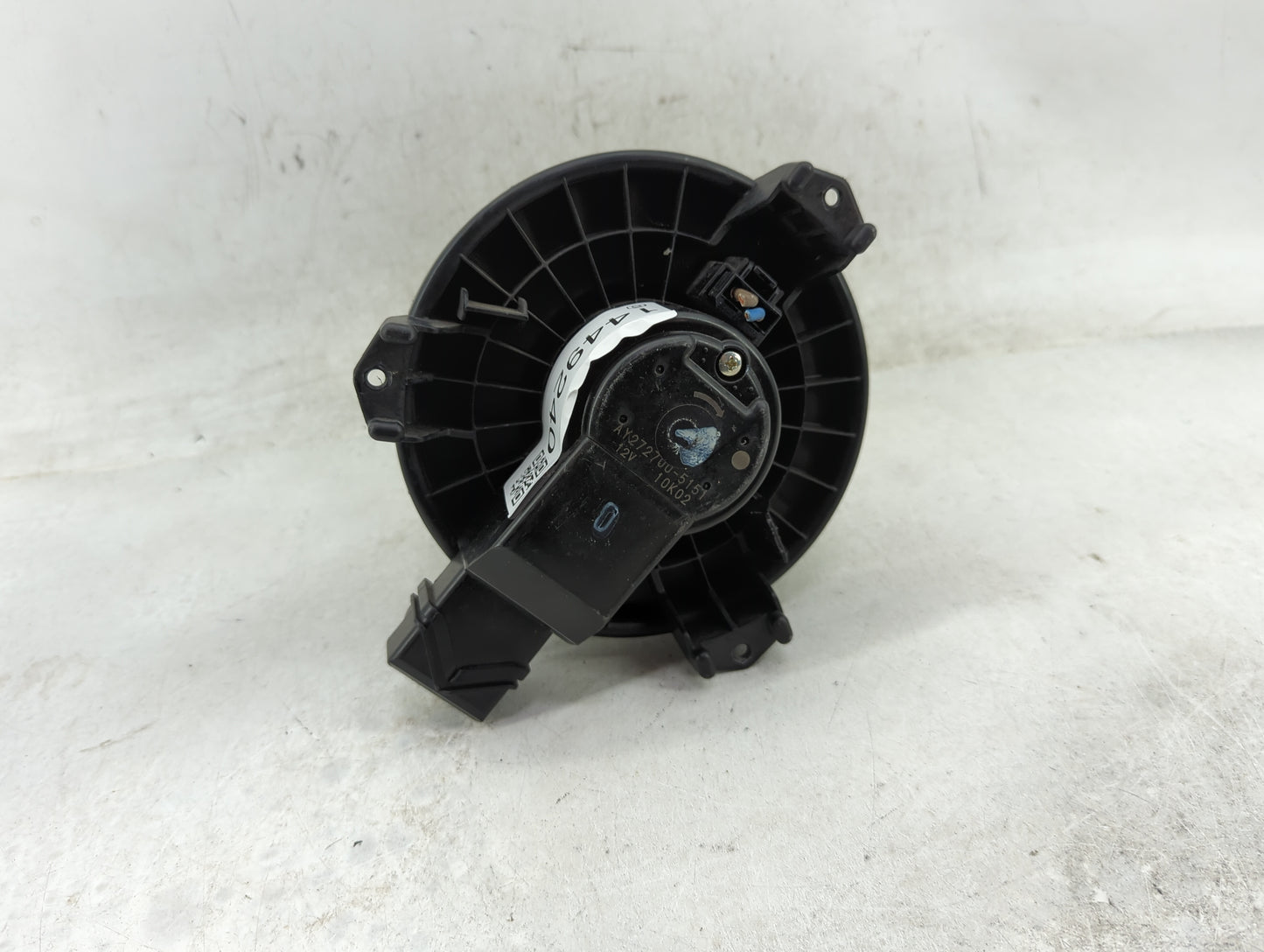 2009 Pontiac Vibe Heater AC Blower Motor P/N:AY2727UU-5151 Fits OEM Used Auto Parts - Oemusedautoparts1.com