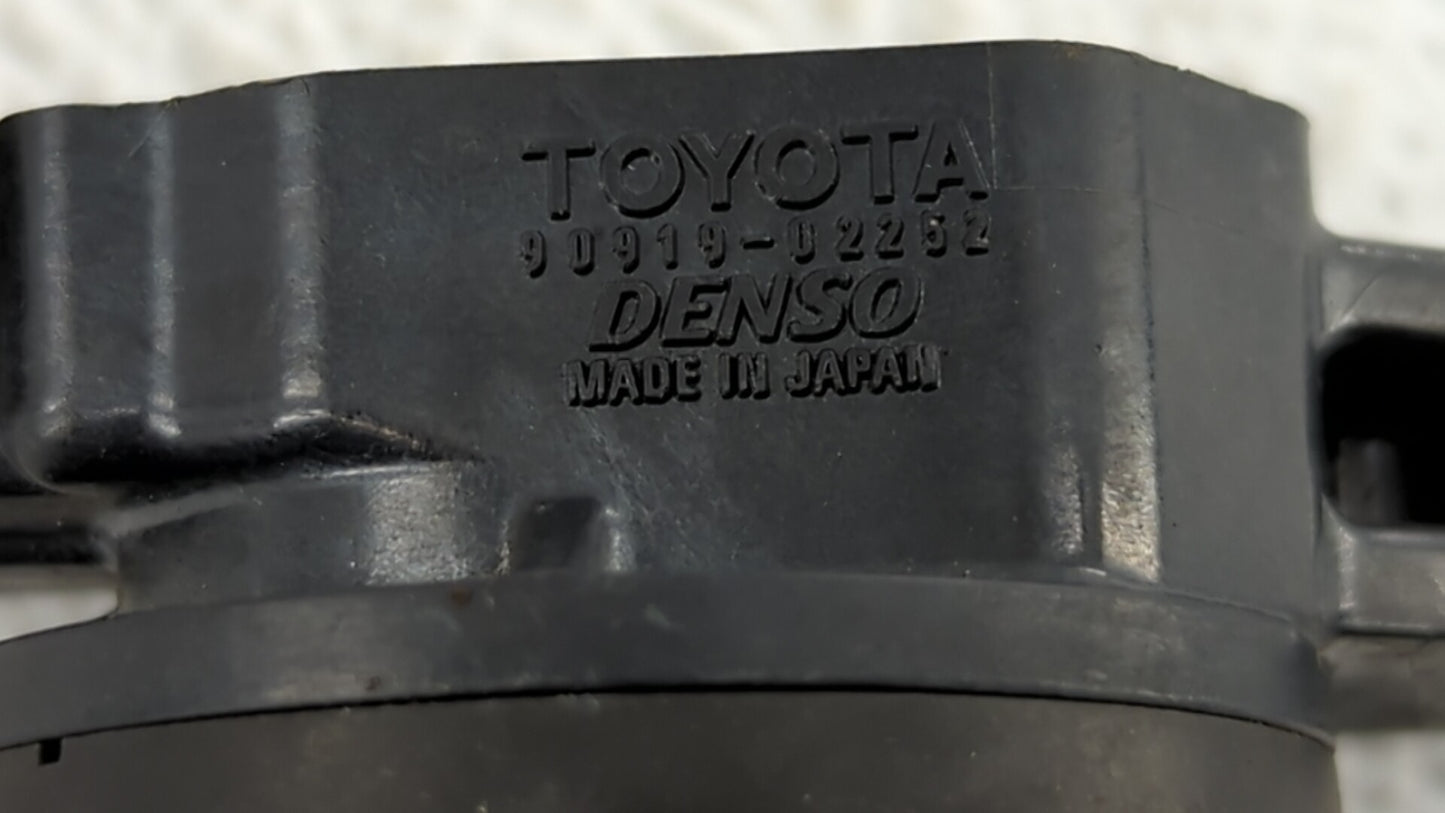 2009-2010 Pontiac Vibe Ignition Coil Igniter Pack - Oemusedautoparts1.com