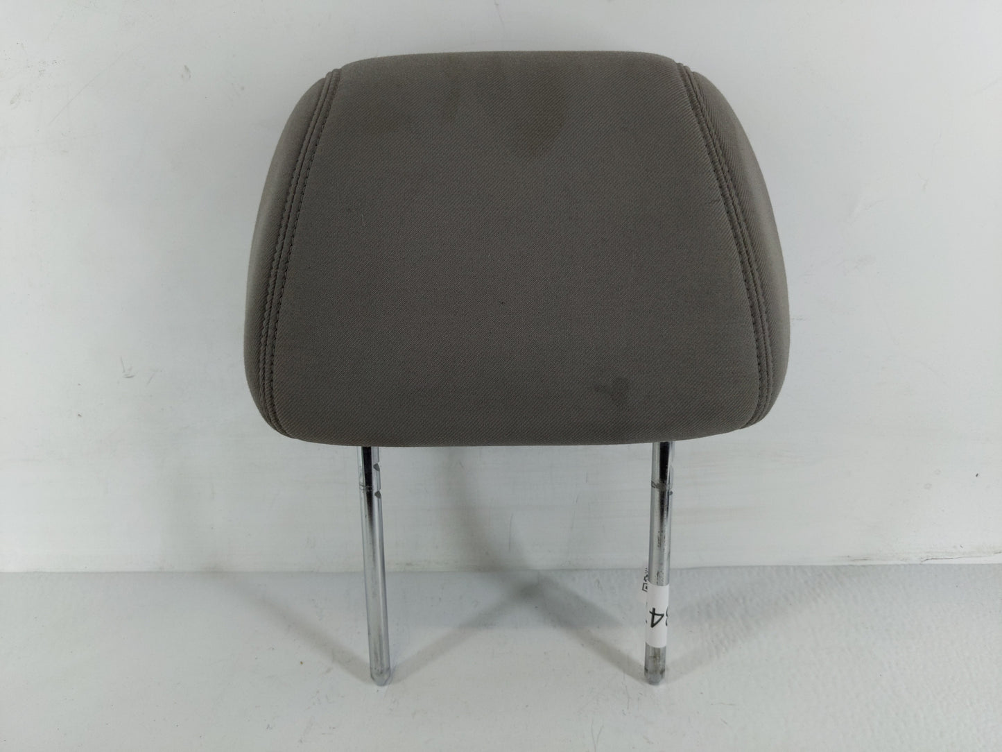 2007-2009 Saturn Aura Headrest Head Rest Front Driver Passenger Seat Fits Fits 2007 2008 2009 OEM Used Auto Parts - Oemuseda