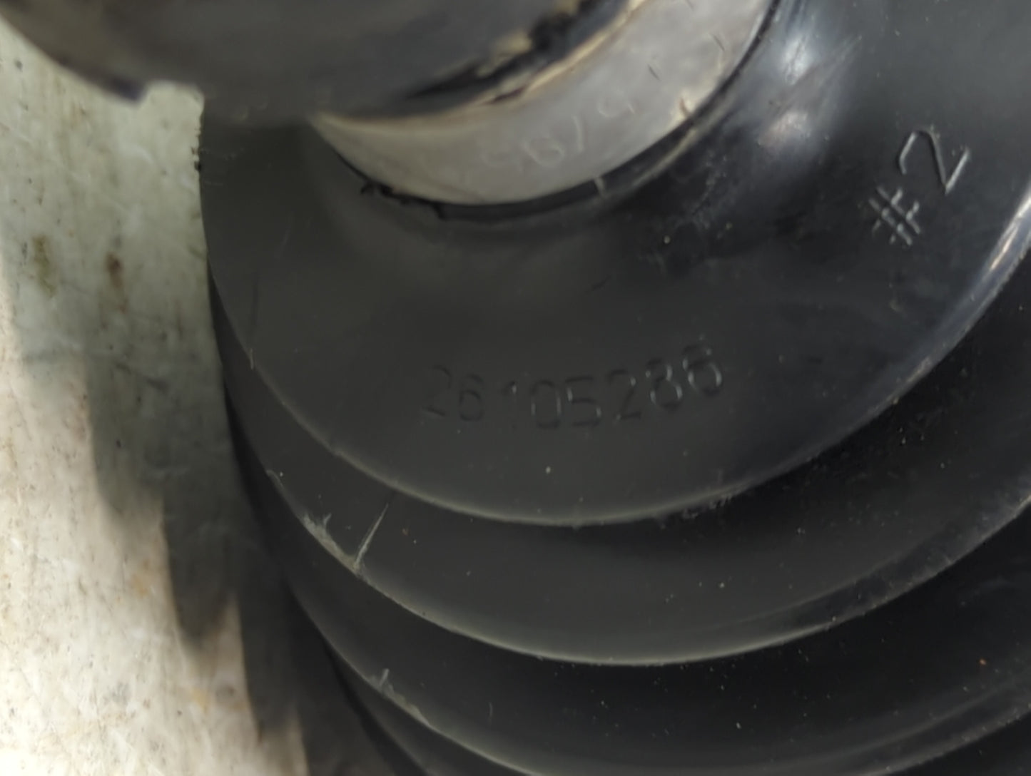 2009-2009 Saturn Aura Axle Shaft Front Passenger Cv C/v - Oemusedautoparts1.com