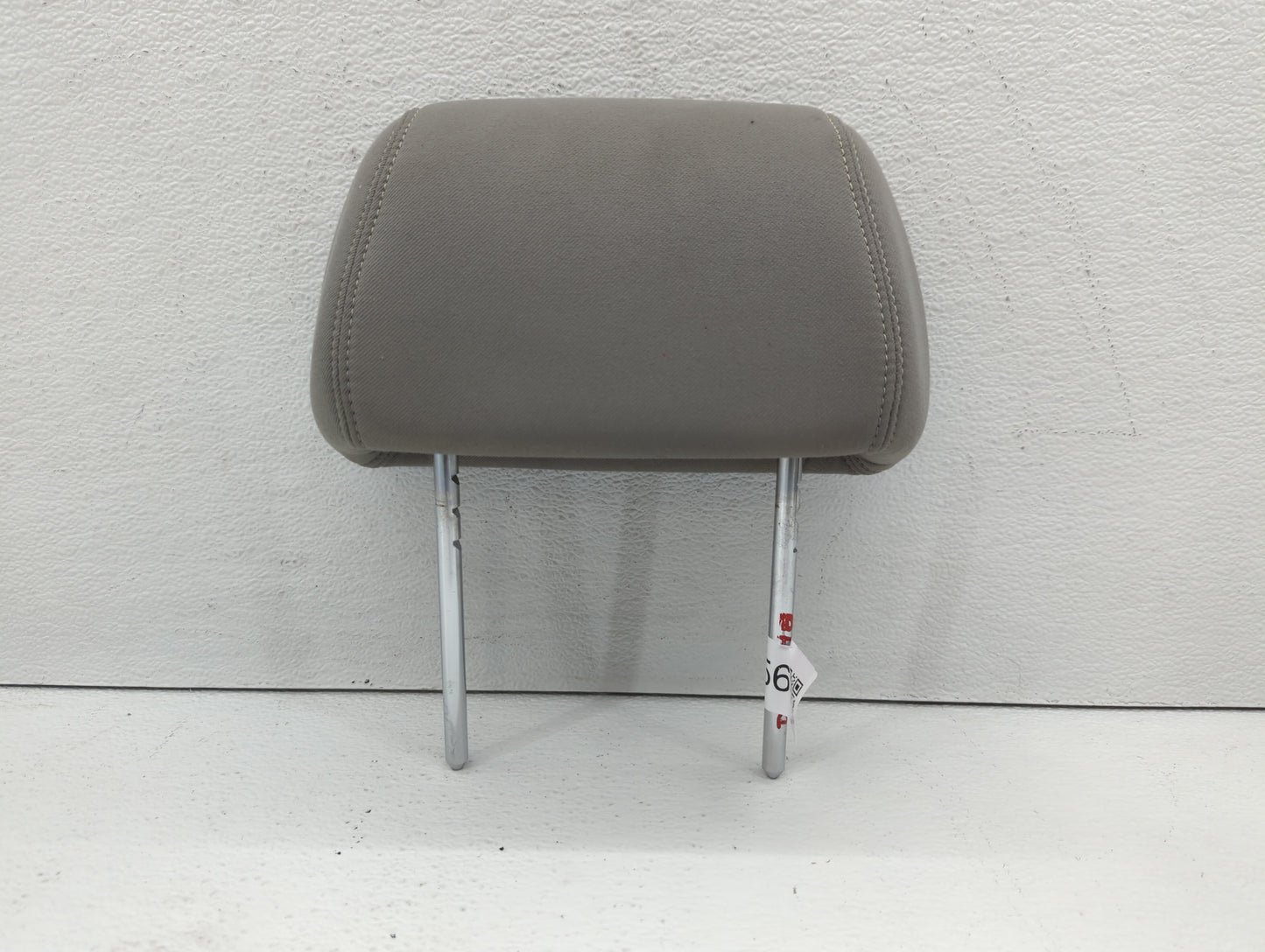 2009 Saturn Aura Headrest Head Rest Front Driver Passenger Seat Grey - Oemusedautoparts1.com
