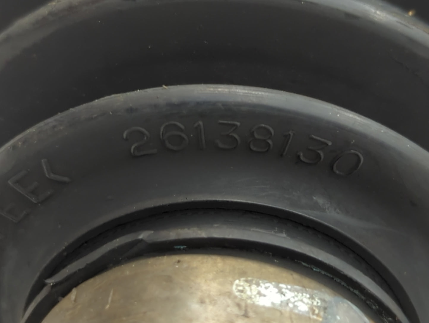2009 Saturn Aura Axle Shaft Front Driver Cv C/v - Oemusedautoparts1.com