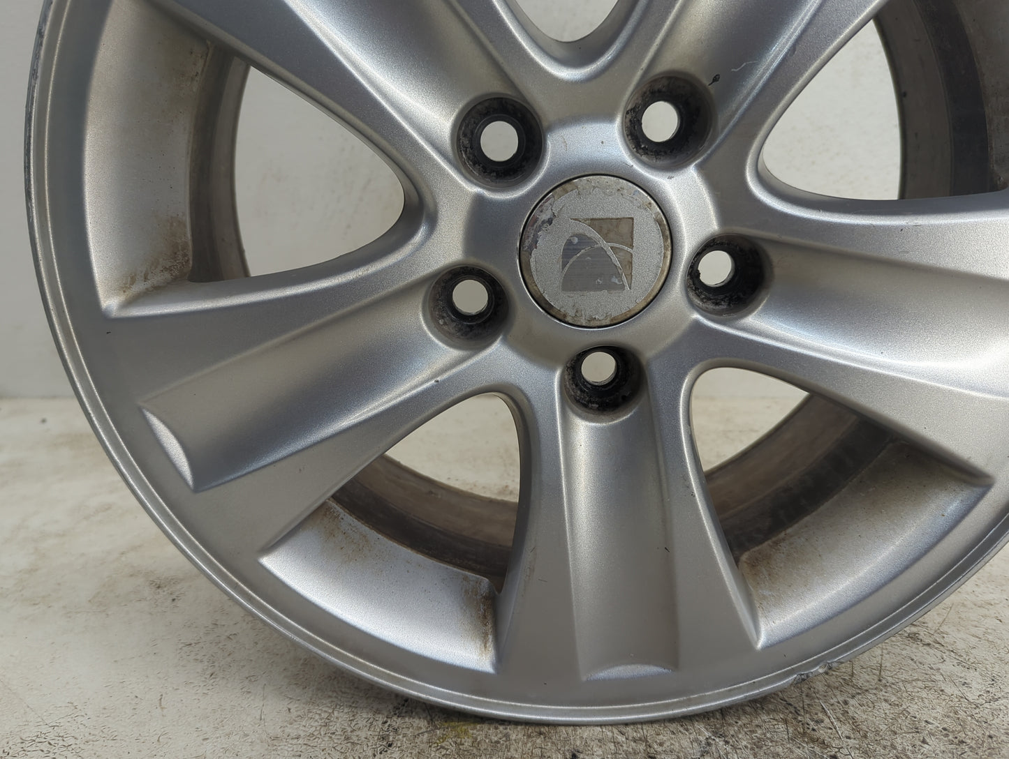2008-2010 Saturn Vue Oem Wheel Rim 1181083 - Oemusedautoparts1.com