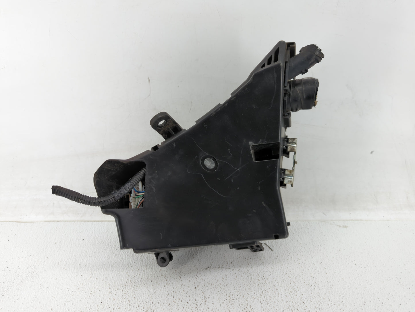 2009 Subaru Forester Fusebox Fuse Box Panel Relay Module P/N:MB100200B MB502095B, MB502071B, MB502096B Fits Fits 2008 2010 2