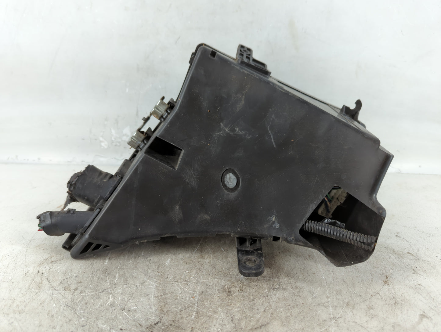 2009 Subaru Forester Fusebox Fuse Box Panel Relay Module P/N:MB100200B Fits Fits 2008 2010 2011 OEM Used Auto Parts - Oemuse