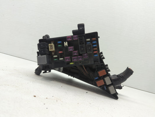 2008-2011 Subaru Impreza Fusebox Fuse Box Panel Relay Module P/N:MB502096B 82241FG010, 241FG010 Fits Fits 2008 2009 2010 2011 OEM Used Auto Parts