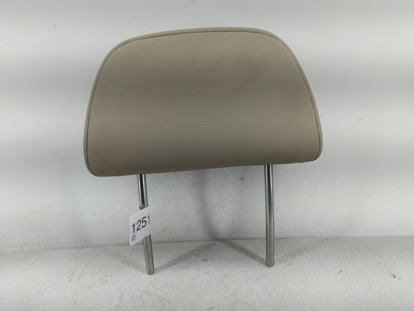 2009 Subaru Legacy Headrest Head Rest Front Driver Passenger Seat Fits OEM Used Auto Parts - Oemusedautoparts1.com