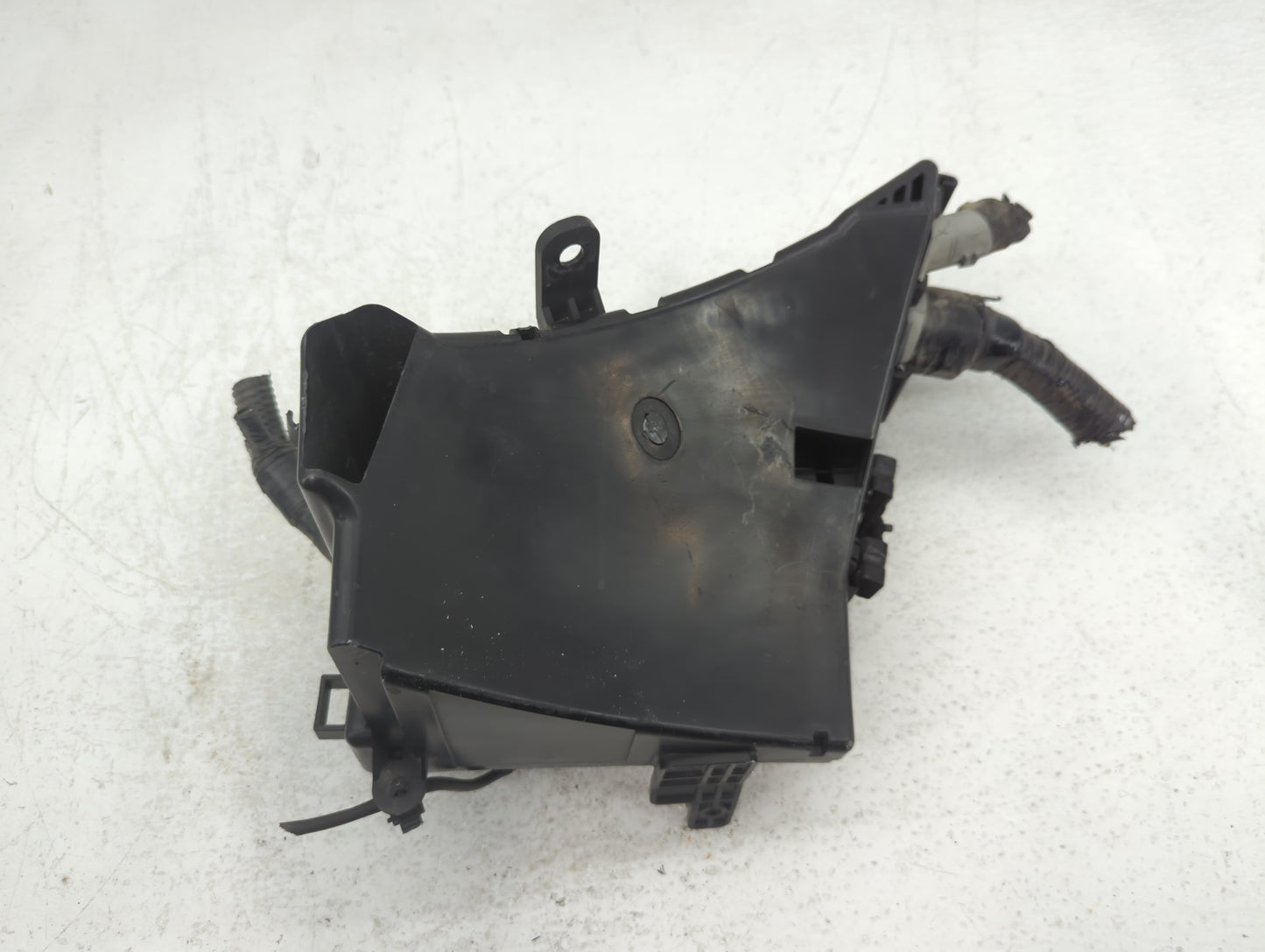 2006-2009 Subaru Legacy Fusebox Fuse Box Panel Relay Module P/N:82241AG00E MB502050 Fits Fits 2006 2007 2008 2009 OEM Used A
