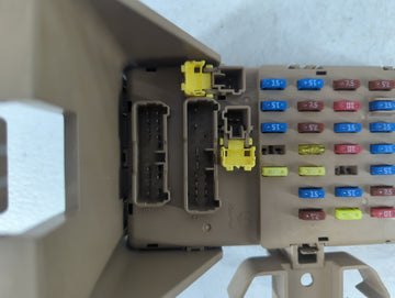2006-2009 Subaru Legacy Fusebox Fuse Box Panel Relay Module P/N:82201AG05A Fits Fits 2006 2007 2008 2009 OEM Used Auto Parts