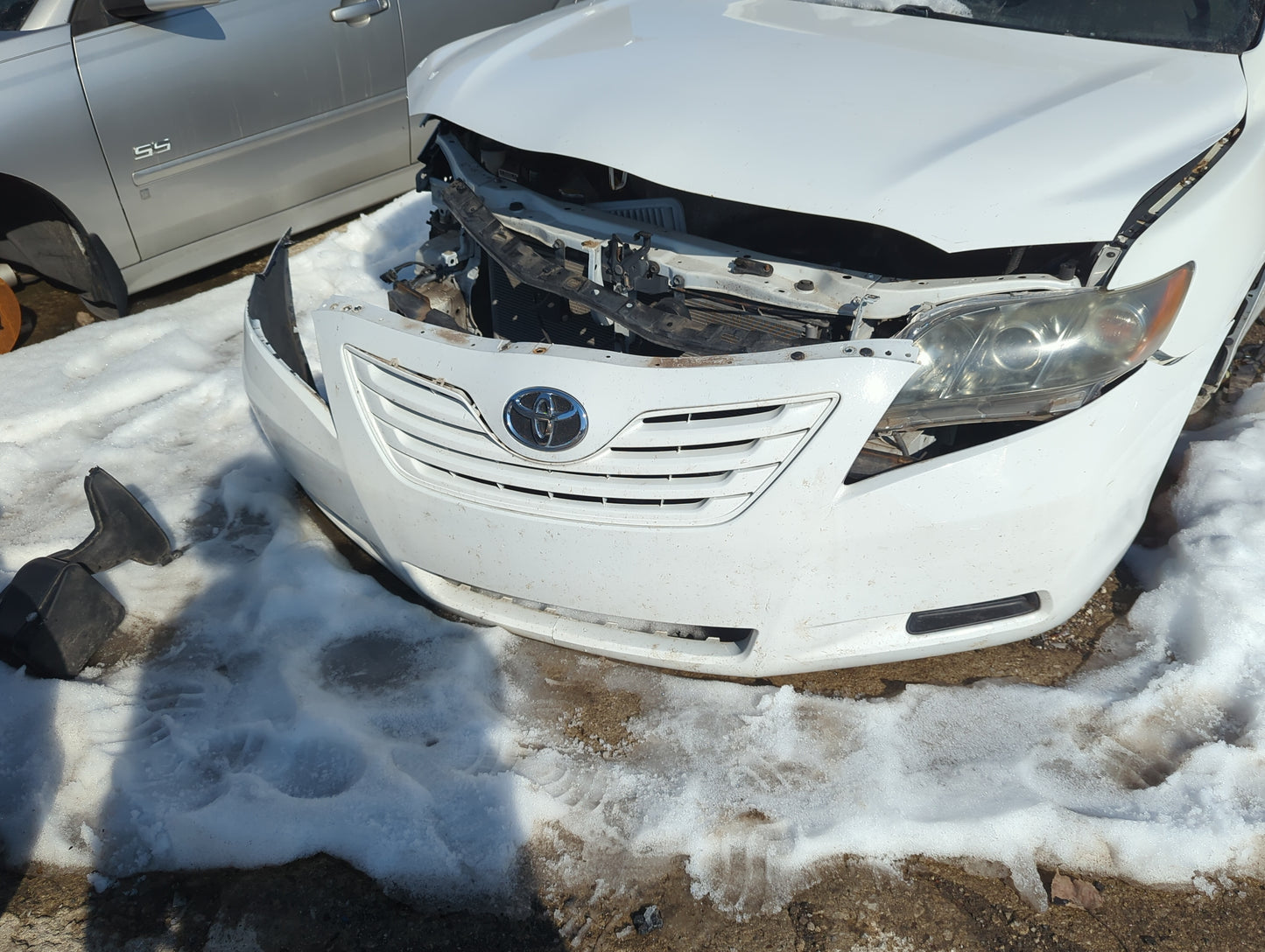 2009-2009 Toyota Camry Front Bumper - Oem - Oemusedautoparts1.com