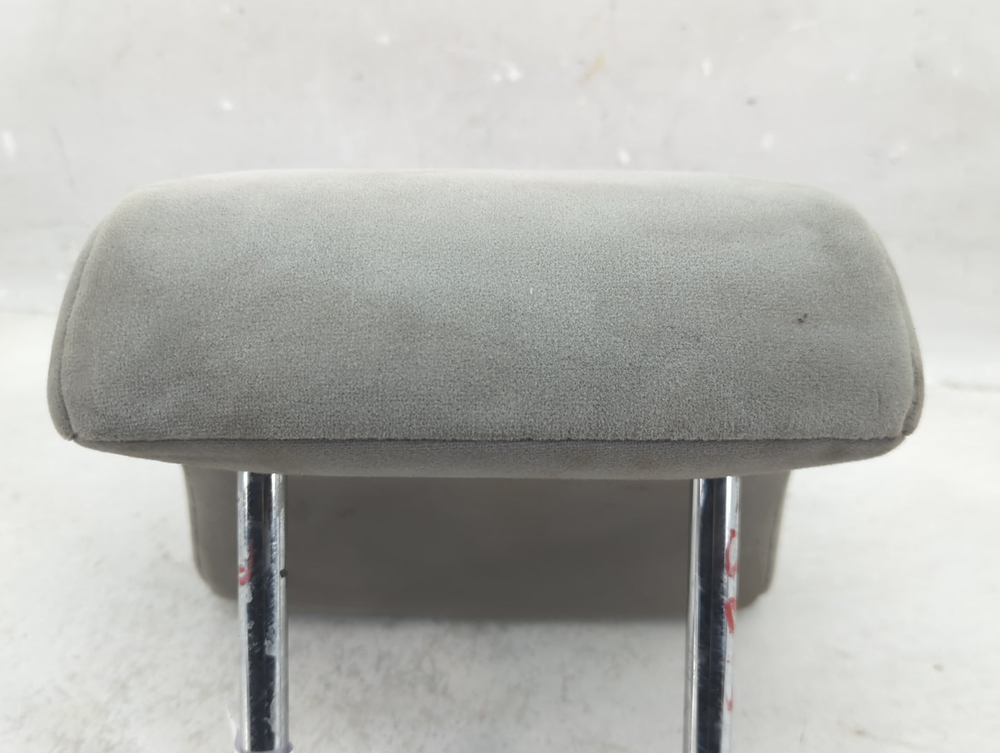 2009 Toyota Camry Headrest Head Rest Rear Center Seat Fits OEM Used Auto Parts - Oemusedautoparts1.com
