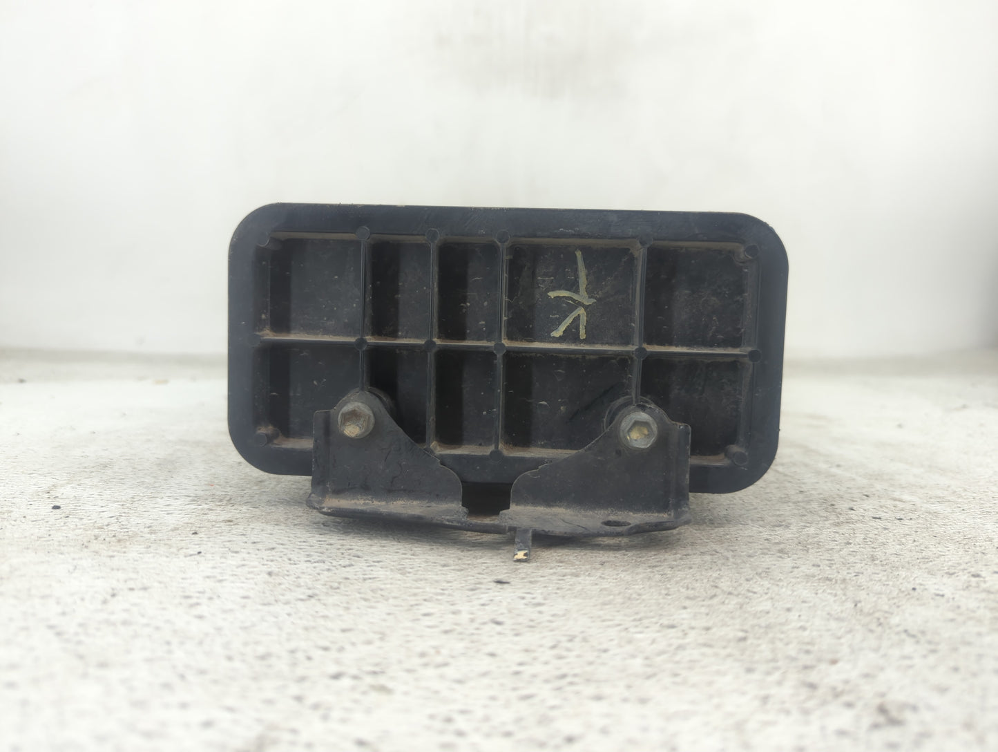 2009 Toyota Camry Fuel Vapor Charcoal Canister - Oemusedautoparts1.com