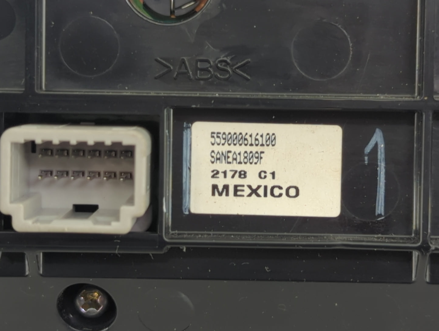 2007-2009 Toyota Camry Climate Control Module Temperature AC/Heater Replacement P/N:559000616100 SANEA1809F Fits OEM Used Au