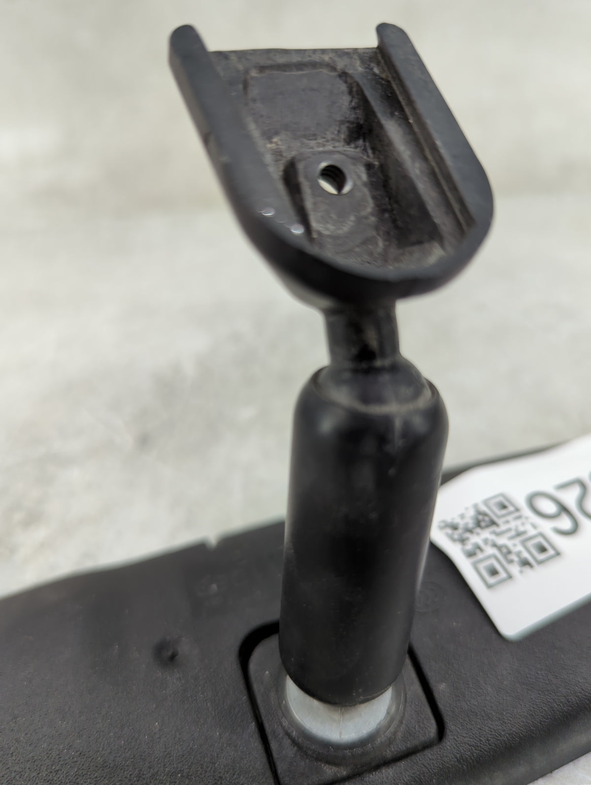 2009 Toyota Camry Interior Rear View Mirror Replacement OEM P/N:011083 Fits OEM Used Auto Parts - Oemusedautoparts1.com