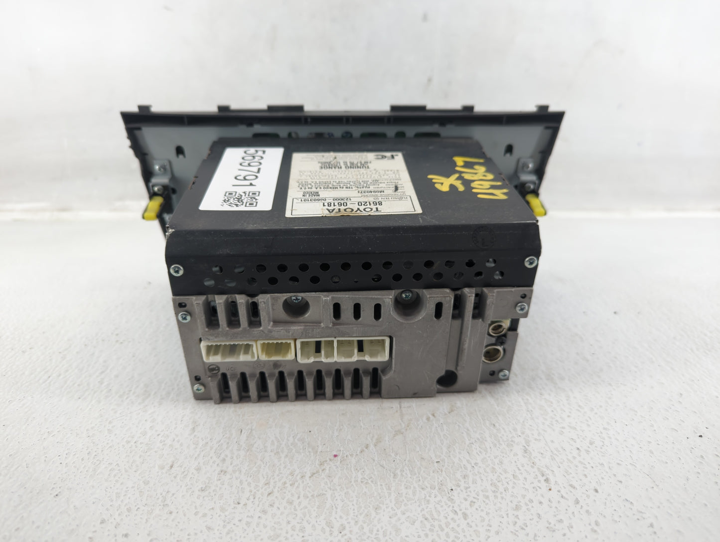 2007-2009 Toyota Camry Radio AM FM Cd Player Receiver Replacement P/N:86120-06181 Fits Fits 2007 2008 2009 OEM Used Auto Par