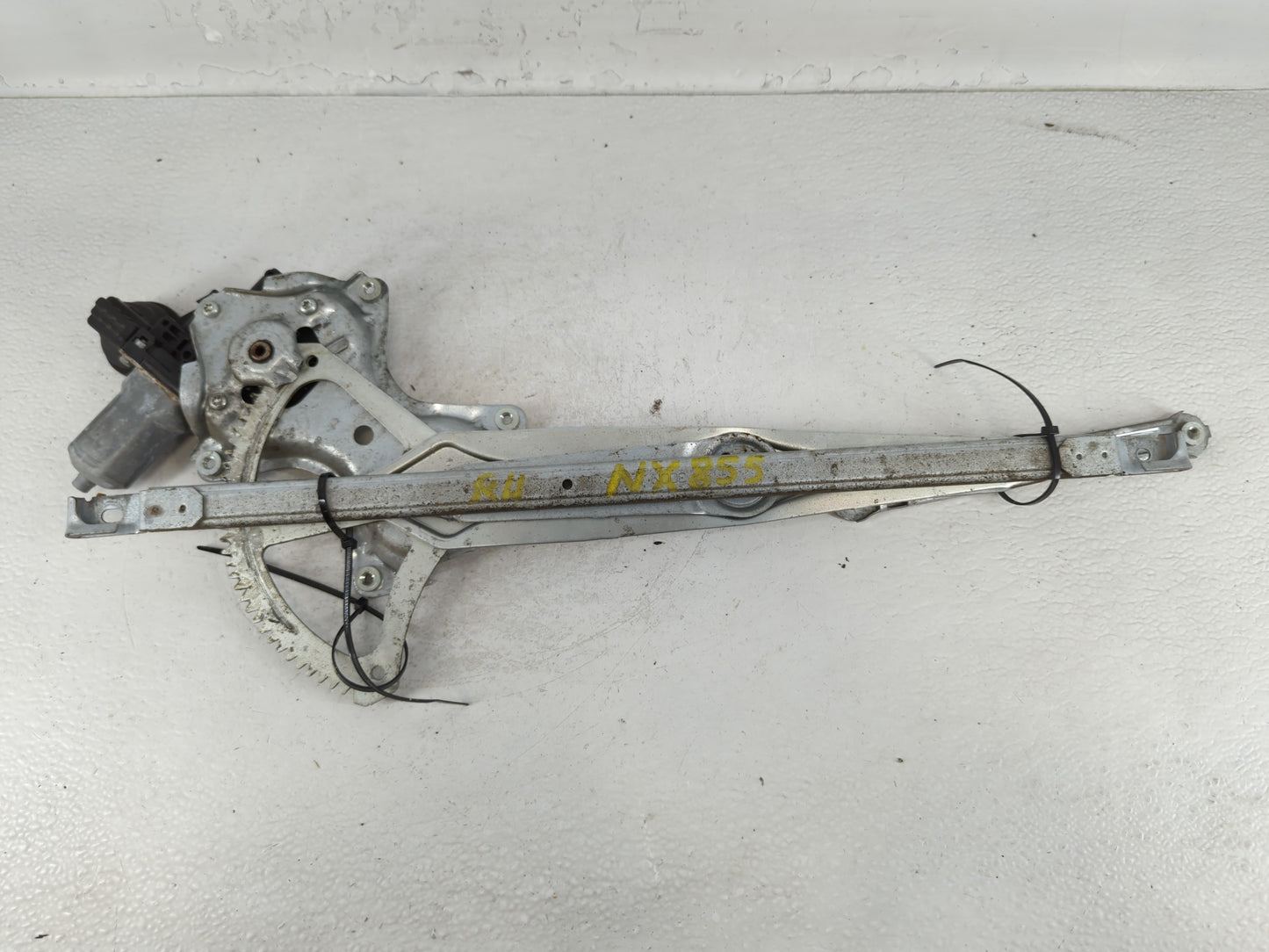 2007-2011 Toyota Camry Used Window Regulator Passenger Front 723893 - Oemusedautoparts1.com