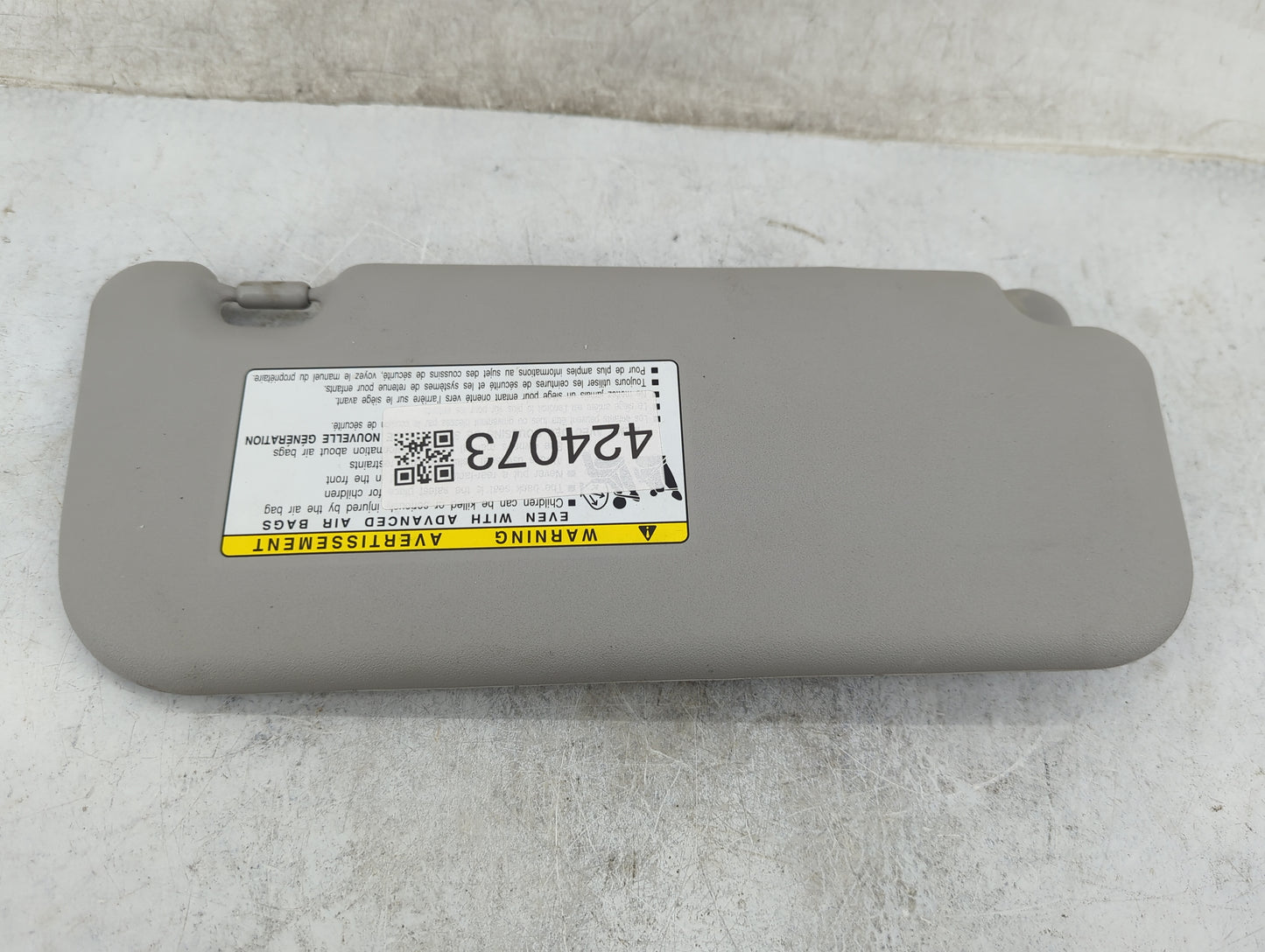 2009-2013 Toyota Corolla Sun Visor Shade Replacement Driver Left Mirror Fits Fits 2009 2010 2011 2012 2013 OEM Used Auto Par