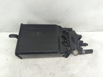 2009 Toyota Highlander Fuel Vapor Charcoal Canister
