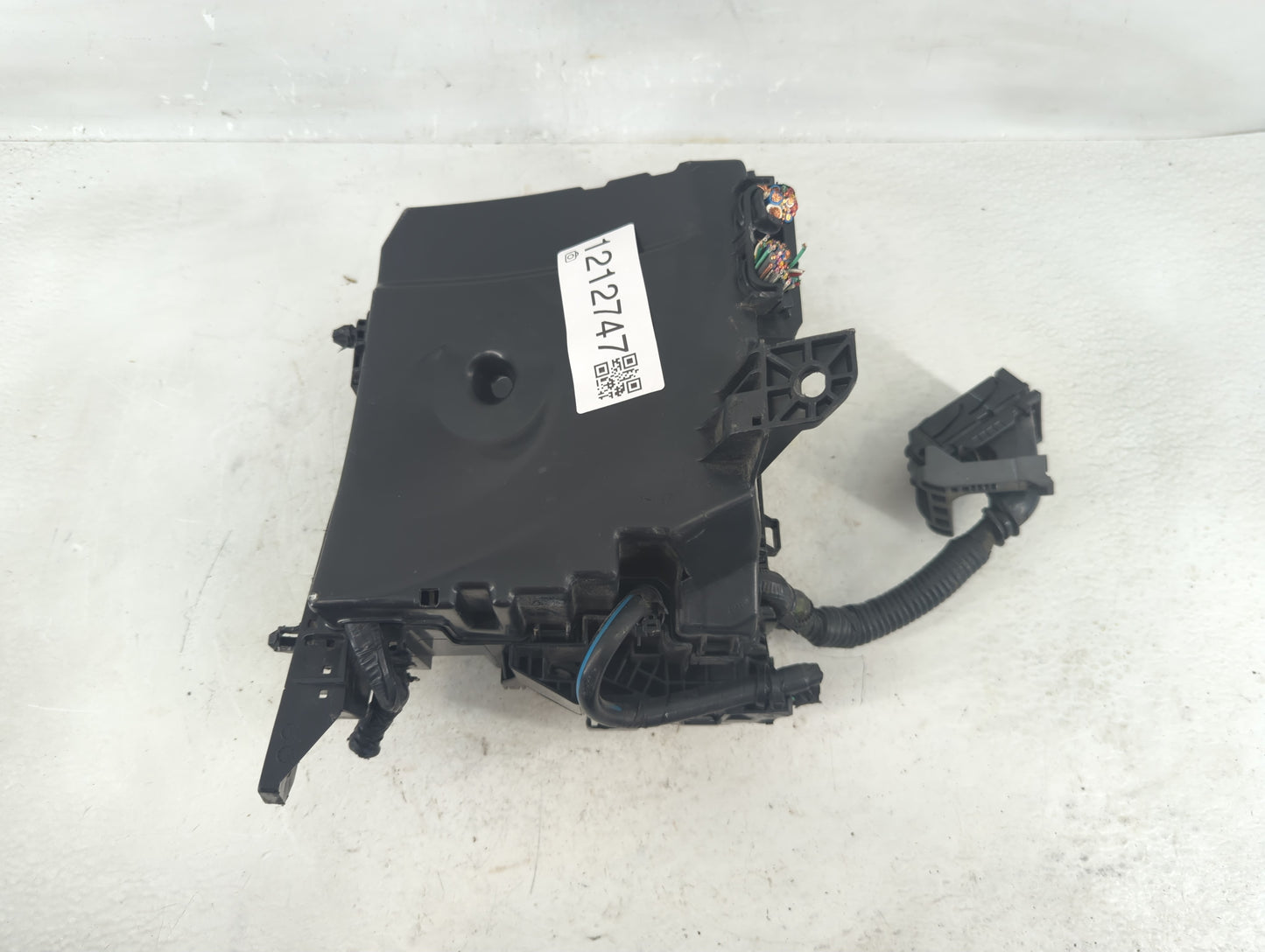 2009-2014 Toyota Matrix Fusebox Fuse Box Panel Relay Module P/N:82662-02270 Fits Fits 2009 2010 2011 2012 2013 2014 OEM Used