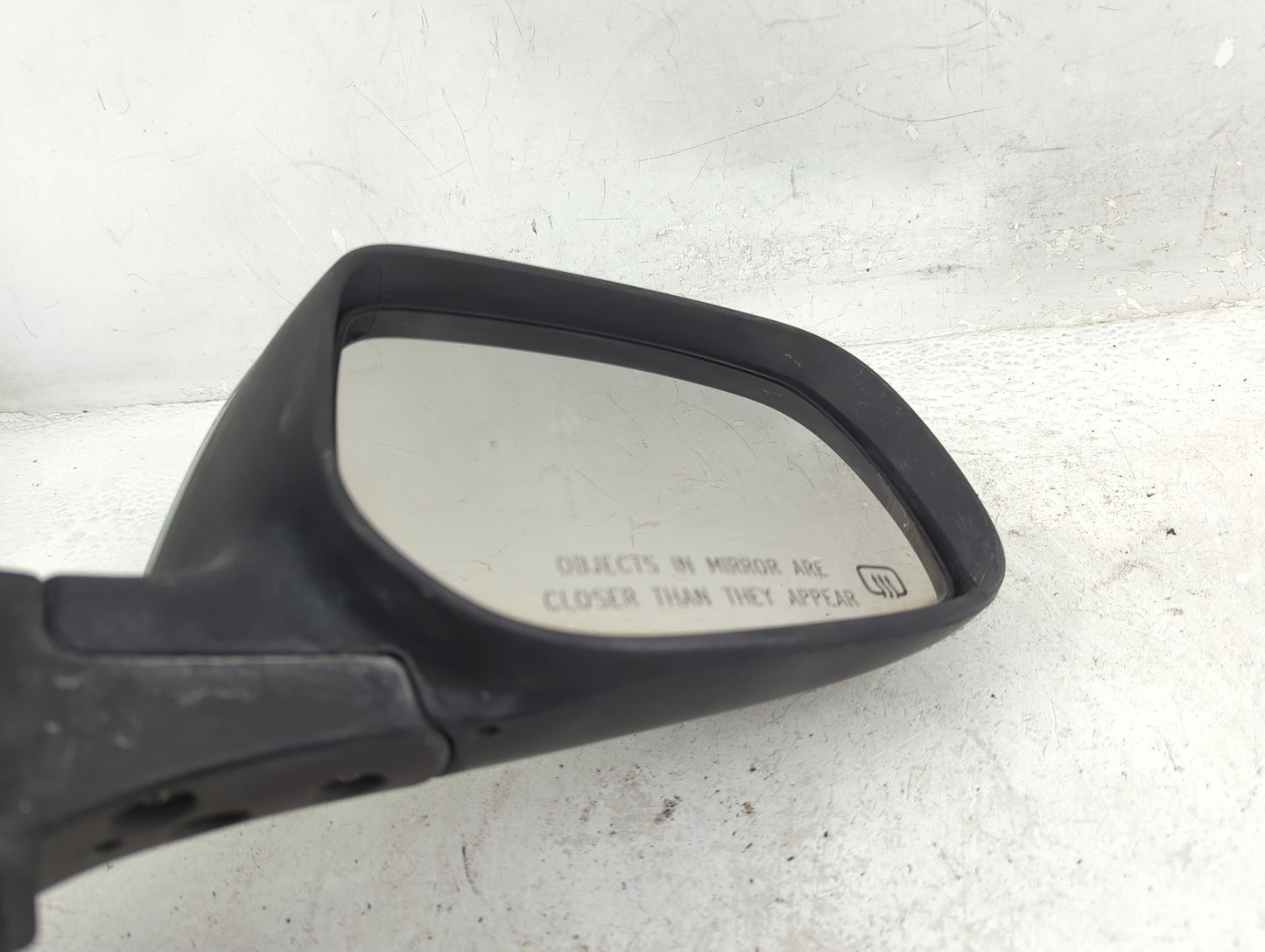 2009-2014 Toyota Matrix Passenger Right Side View Power Door Mirror 1408781 - Oemusedautoparts1.com