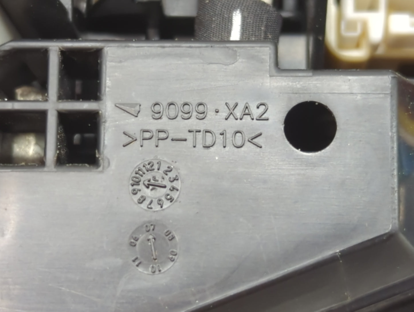 2009-2014 Toyota Matrix Fusebox Fuse Box Panel Relay Module Fits Fits 2009 2010 2011 2012 2013 2014 OEM Used Auto Parts - Oe