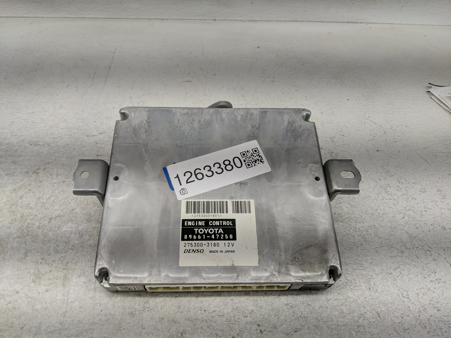 2008-2009 Toyota Prius PCM Engine Control Computer ECU ECM PCU OEM P/N:275300-3180 89661-47250 Fits Fits 2008 2009 OEM Used