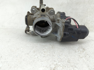 2001-2009 Toyota Prius Throttle Body Fits Fits 2001 2002 2003 2004 2005 2006 2007 2008 2009 OEM Used Auto Parts