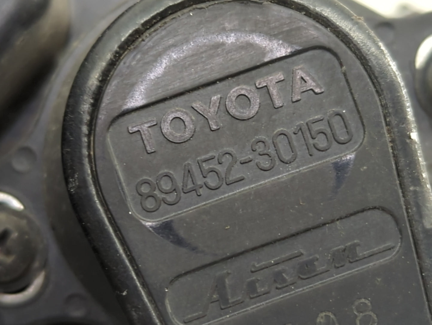 2001-2009 Toyota Prius Throttle Body Fits Fits 2001 2002 2003 2004 2005 2006 2007 2008 2009 OEM Used Auto Parts - Oemusedaut