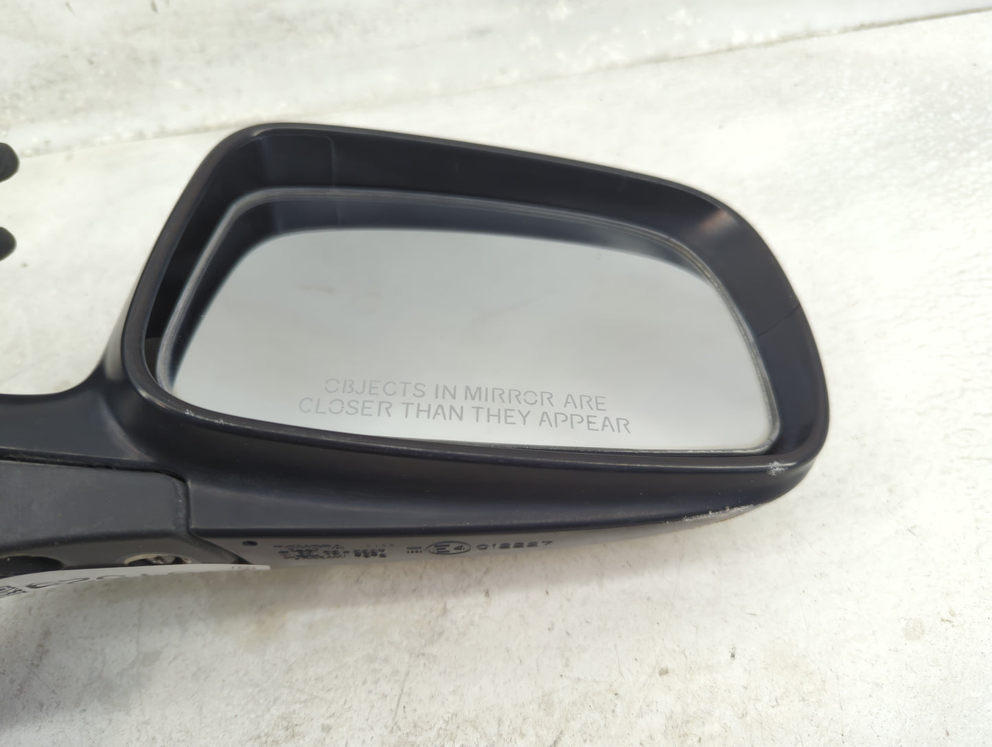 2008-2009 Toyota Prius Passenger Side View Mirror - Right Door Mirror OEM Used - Oemusedautoparts1.com