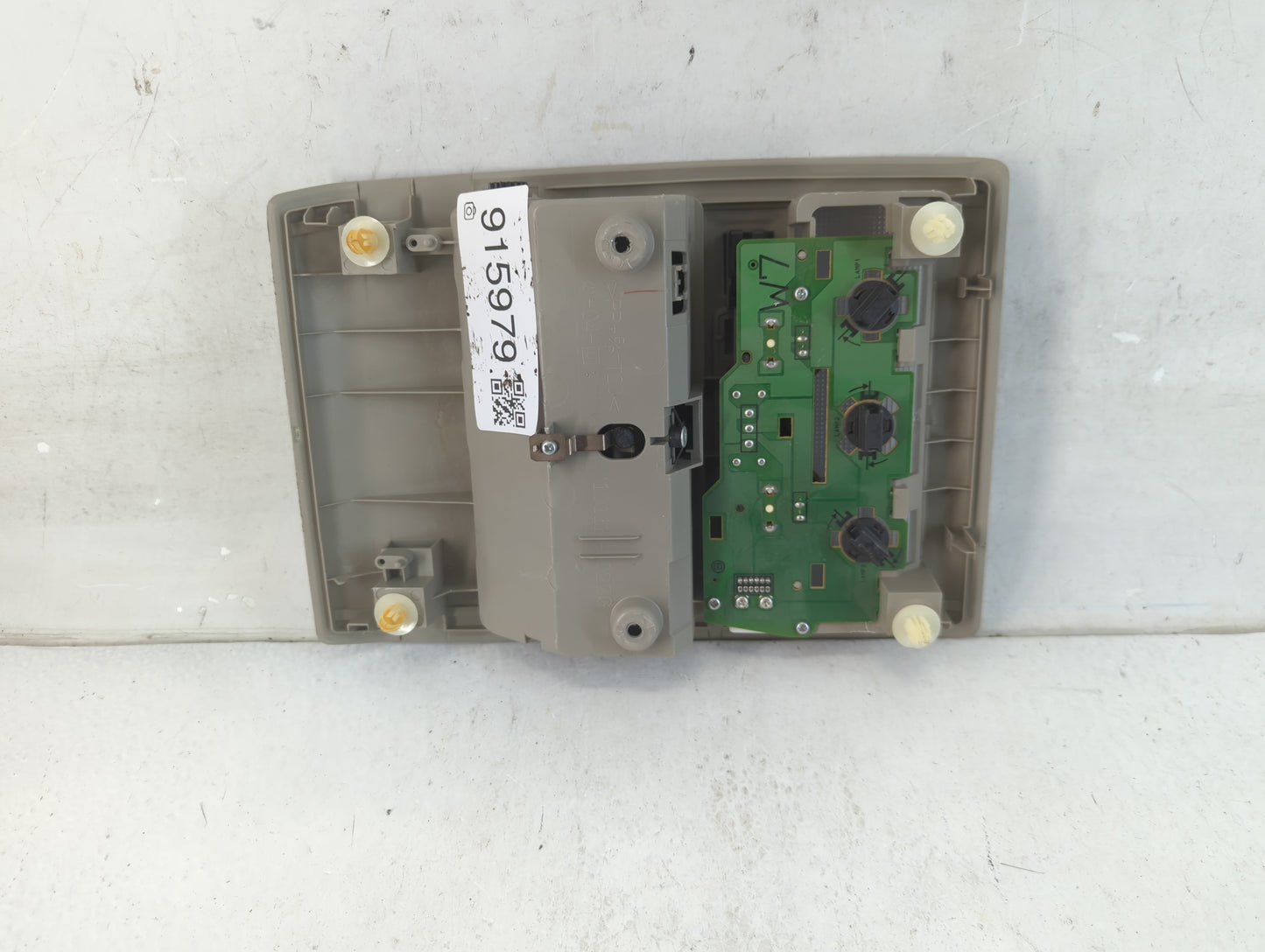 2009 Toyota Prius Overhead Roof Console - Oemusedautoparts1.com