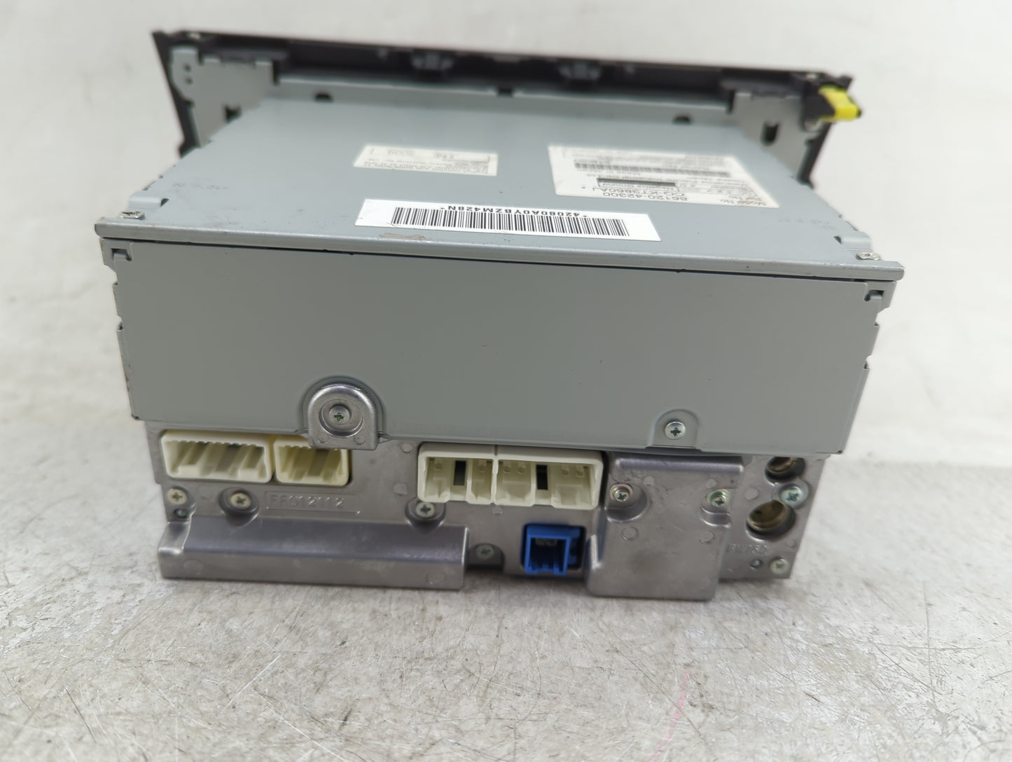2009-2011 Toyota Rav4 Radio AM FM Cd Player Receiver Replacement P/N:86120-42300 Fits Fits 2009 2010 2011 OEM Used Auto Part