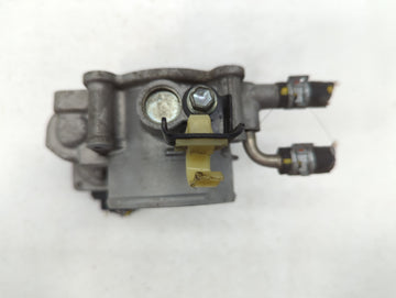 2009-2018 Toyota Rav4 Throttle Body P/N:22030-36010 Fits Fits 2009 2010 2011 2012 2013 2014 2015 2016 2017 2018 2019 OEM Used Auto Parts